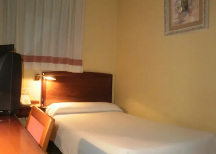 Hotel Isabel Almussafes